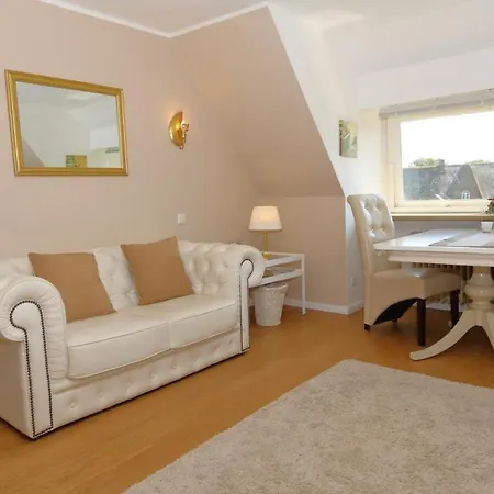 Teewelkenhues Sonnenappartement 아파트